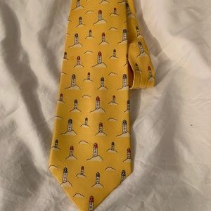 Burberry men’s silk tie. Yellow lighthouses.